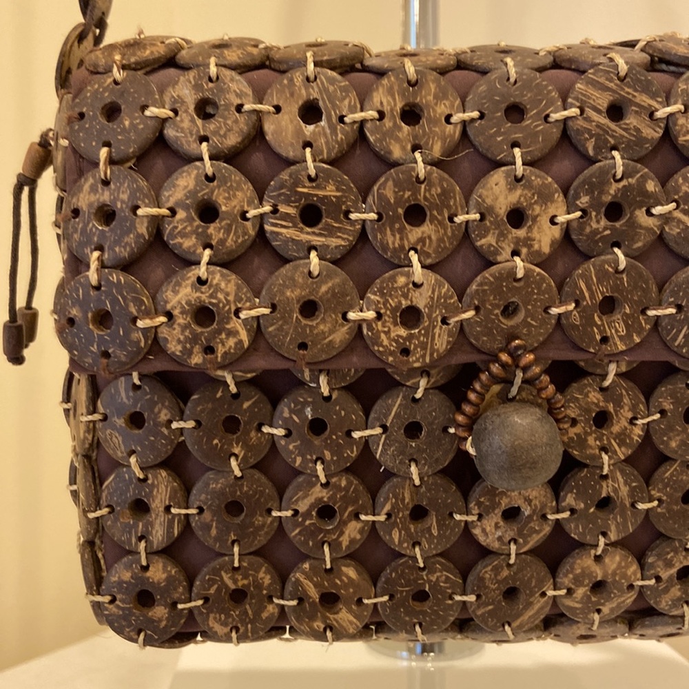 Coconut Shell Button Shoulder Purse - image 5